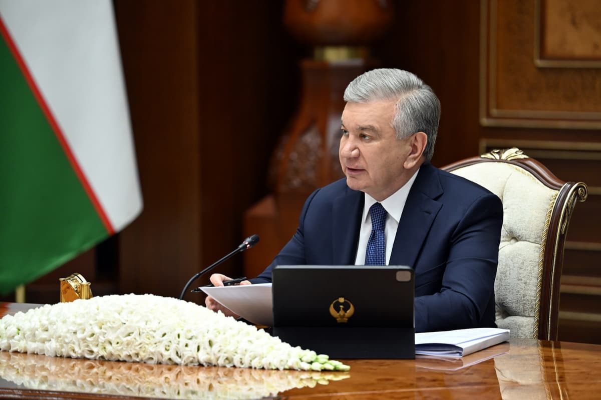 Prezident shaharlarning bosh rejalari yo‘qligi ortidan kelib chiqayotgan muammolar haqida gapirdi