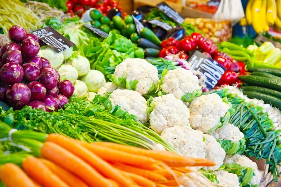 Uzbekistan to roll out year-round food market intervention system to stabilize prices