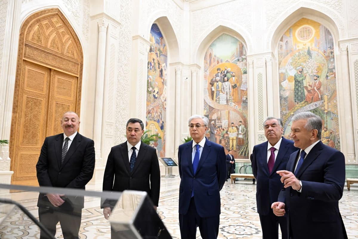 Markaziy Osiyo va Ozarbayjon yetakchilari Islom sivilizatsiyasi markaziga tashrif buyurdi