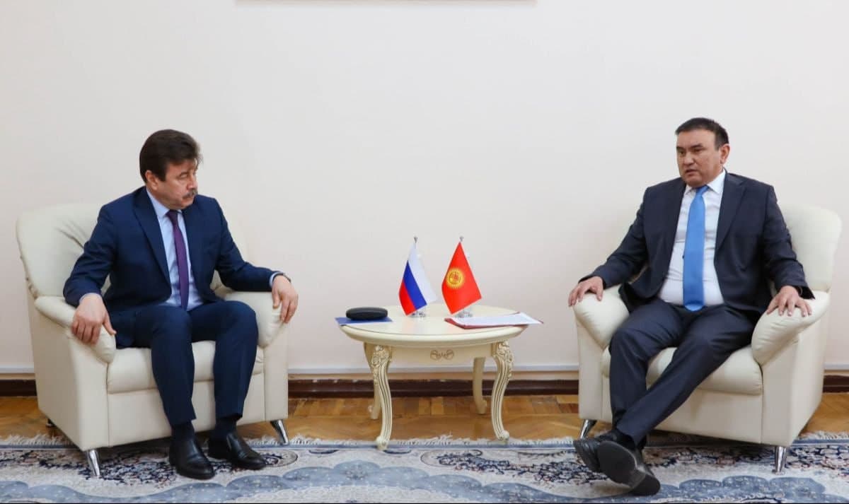 Russian police assault Kyrgyz citizens in Moscow; Kyrgyzstan summons envoy, demands accountability