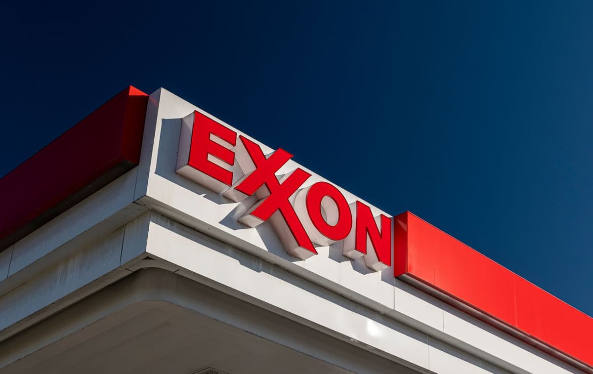 OAV: Exxon va "Rosneft" zararni qoplash bo‘yicha kelishuv imzoladi