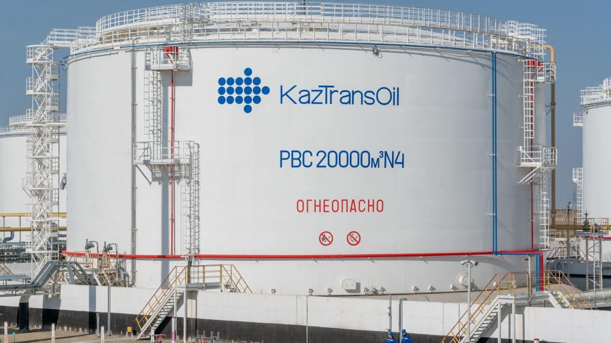Kazakhstan resumes oil transit to Uzbekistan