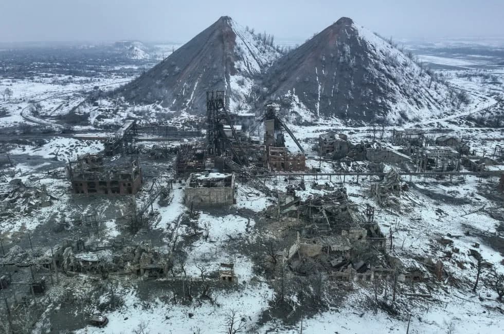 Лавров можарони фронт чизиғи бўйича музлатиш имконсизлигини айтди