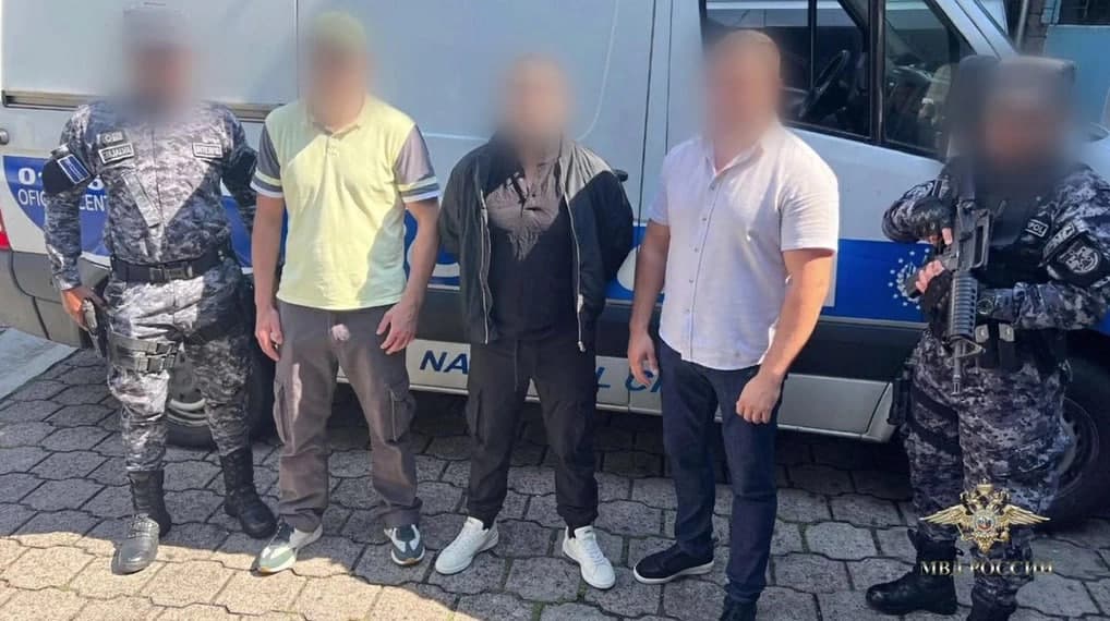 Қотилликда айбланаётган ўзбекистонлик Салвадордан Россияга экстрадиция қилинди