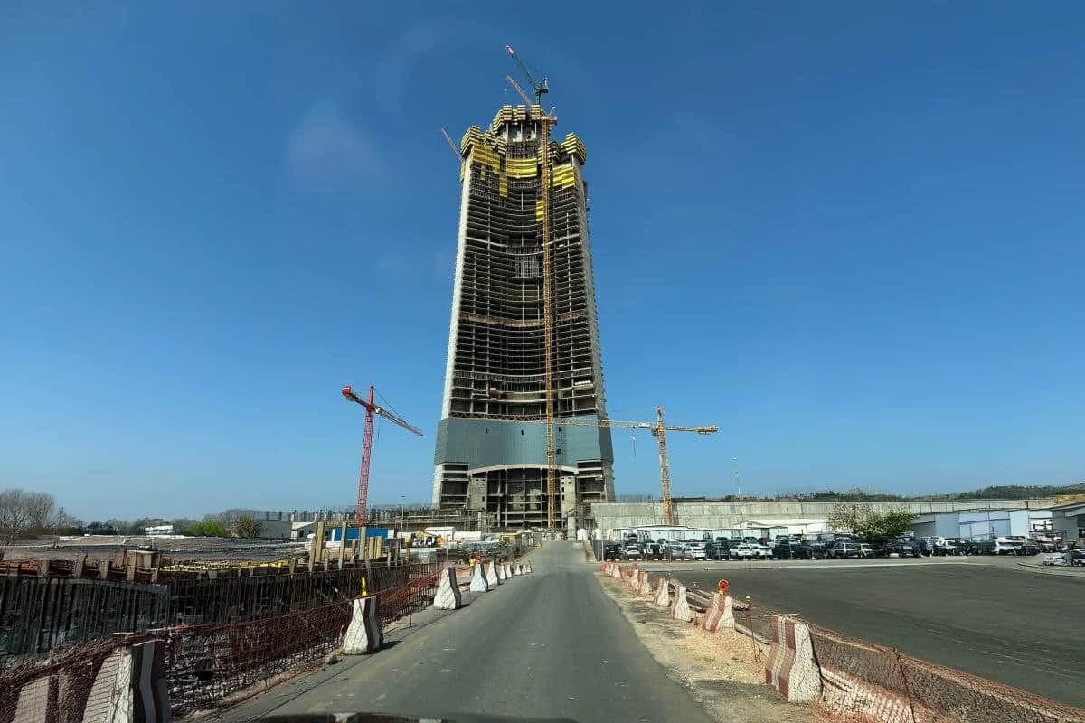 Саудиянинг гигалойиҳаси: Jeddah Tower қурилиши муҳим босқичга яқинлашмоқда