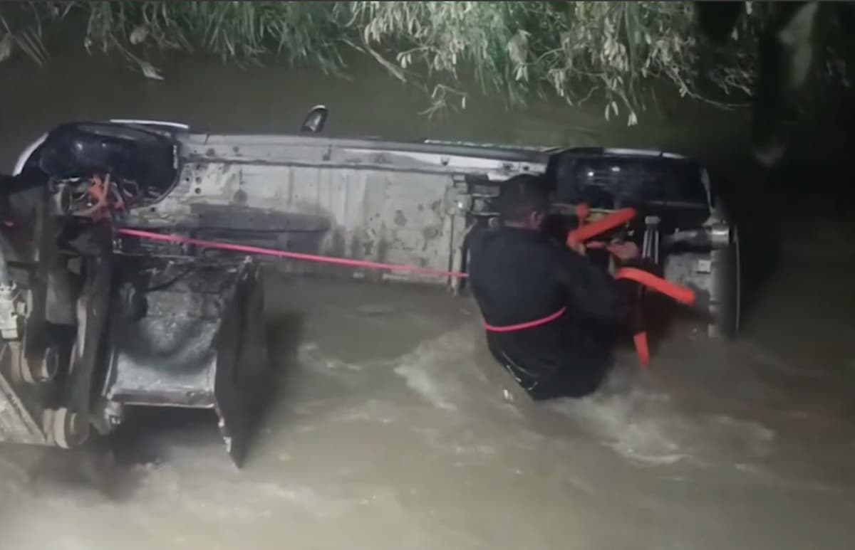 Buxoroda Matiz kanalga tushib ketdi