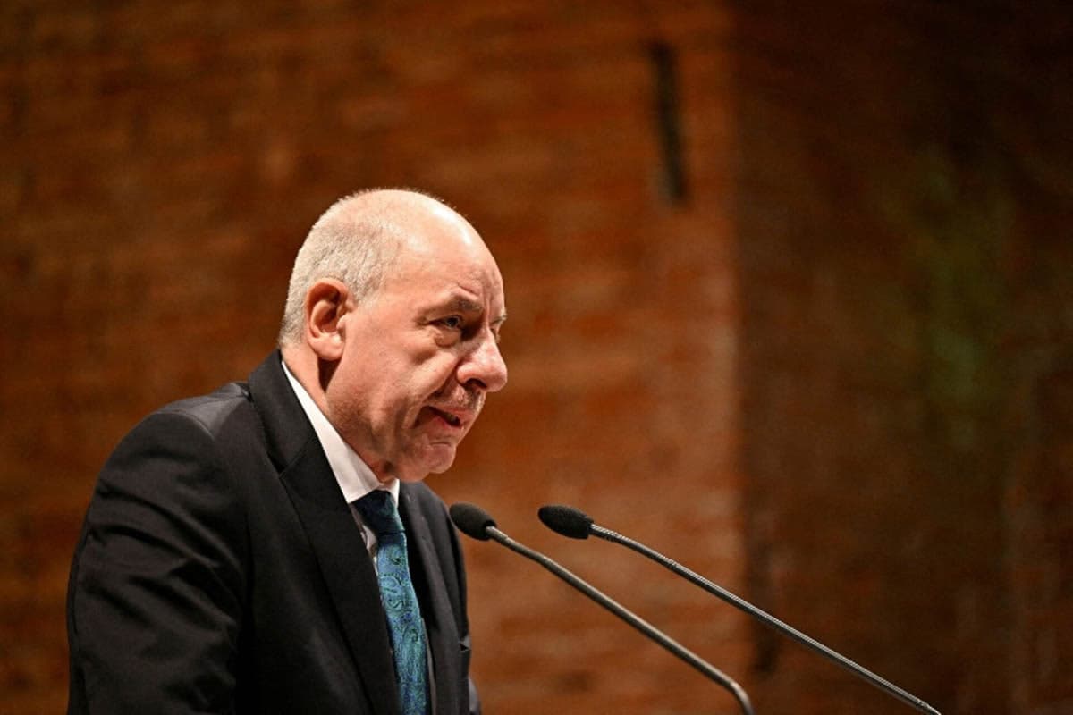 Vengriya prezidenti bosh vazirning talabi bilan iste’foga chiqmasligini aytdi