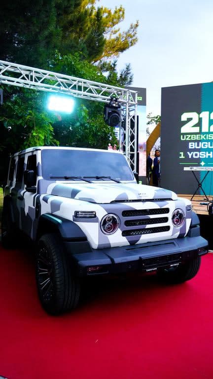 212 brendining O‘zbekistondagi bir yilligi nishonlandi: off-road ishqibozlari bir maydonda jam bo‘ldi