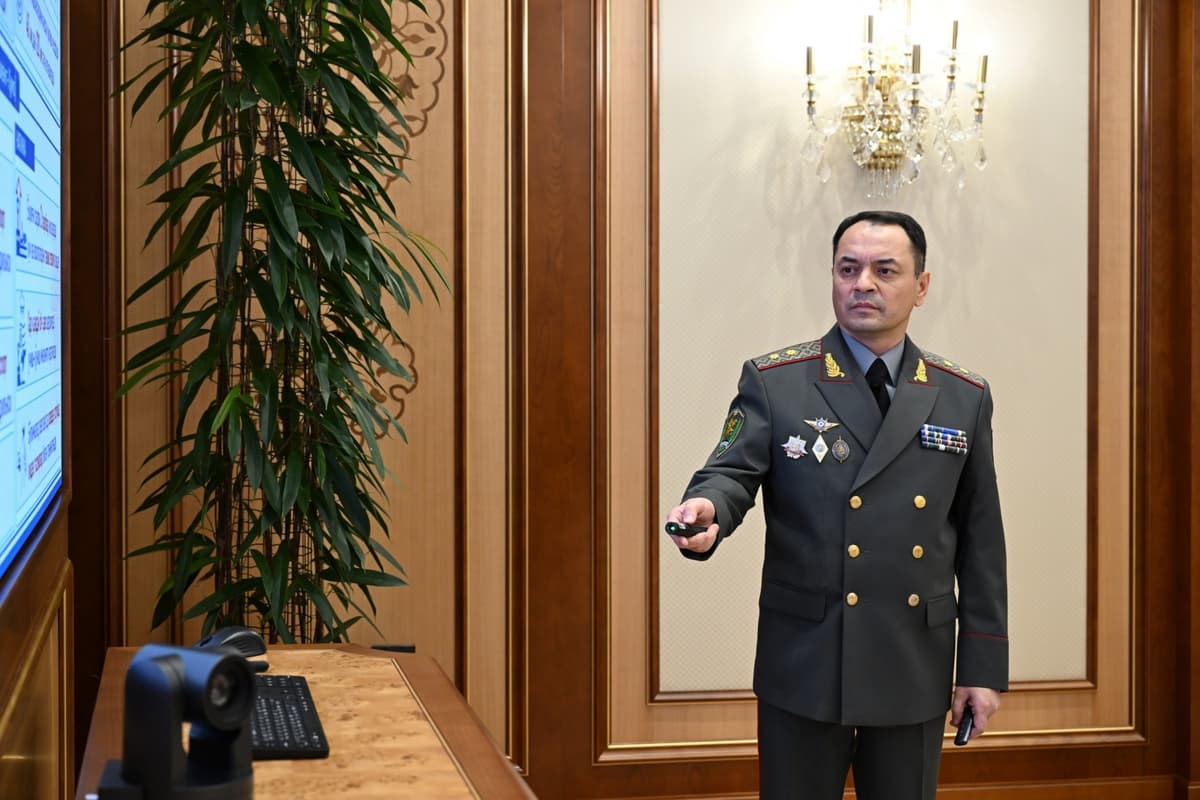 President Mirziyoyev signs decree raising salaries of civilian defense personnel