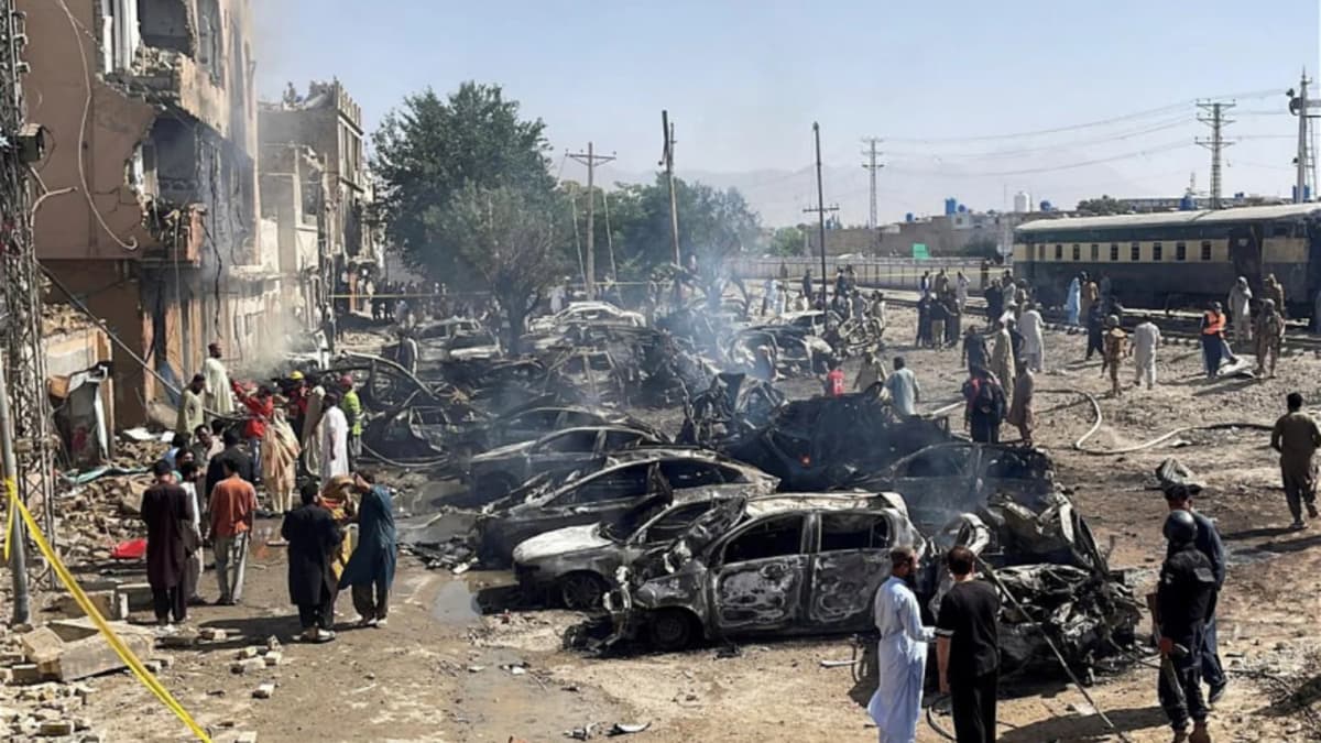 Shavkat Mirziyoyev condemns Quetta train blast, extends sympathies to Pakistani authorities