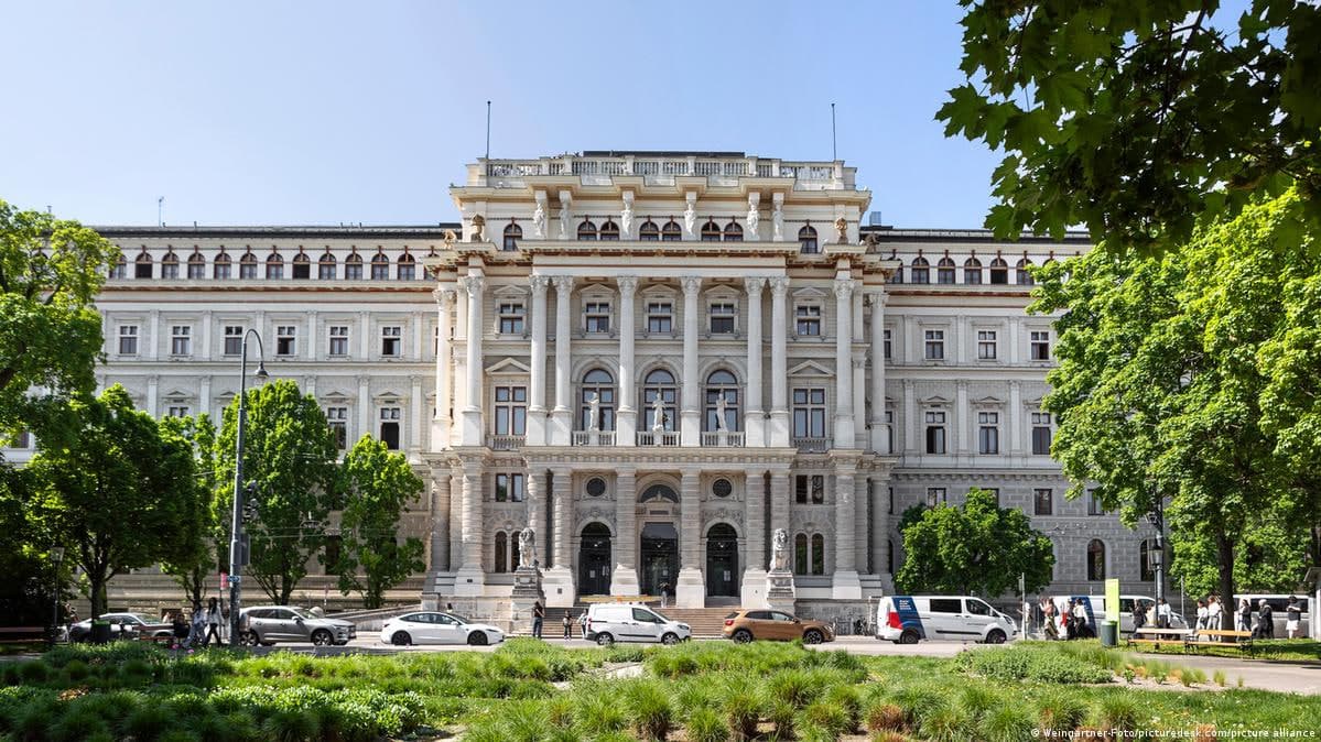 Venada Asad davri generali ustidan sud boshlandi