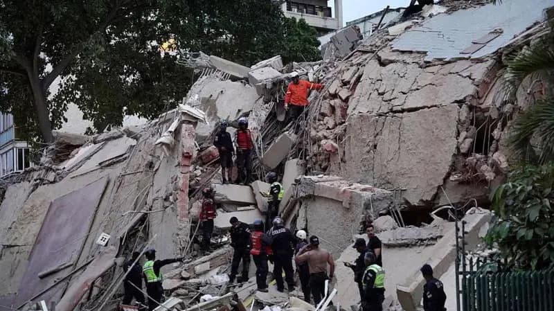 Venesuelada kuchli zilzila ro‘y berdi, Karakasda binolar quladi
