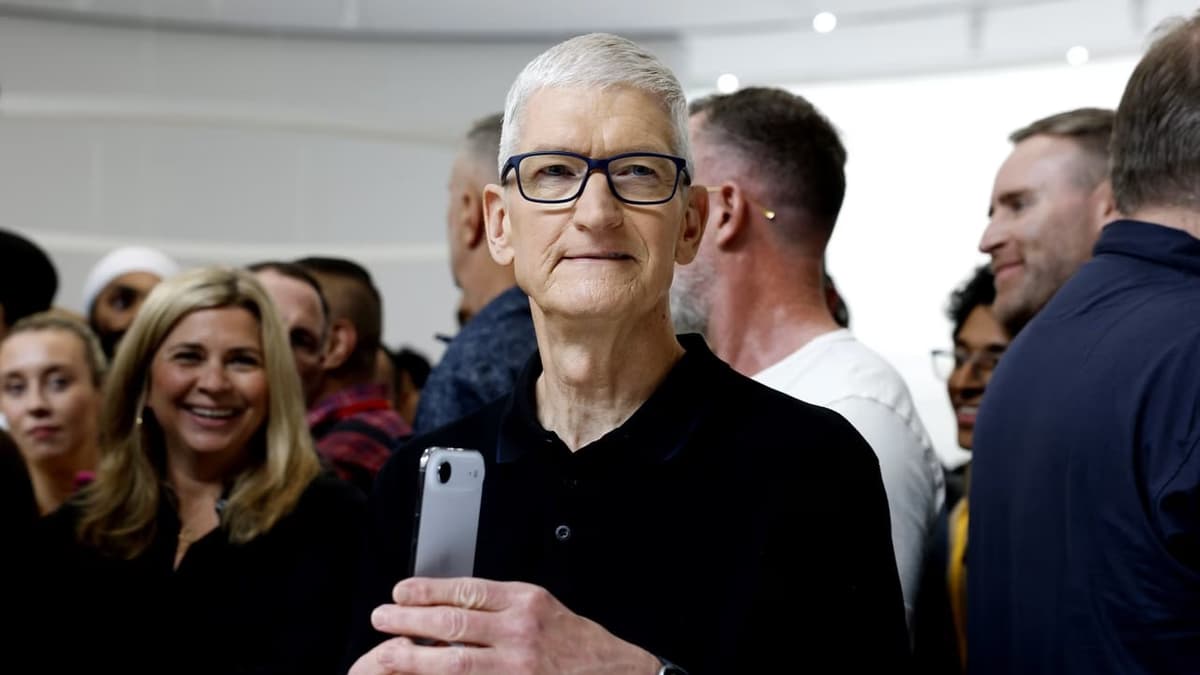 Apple смартфонлари қимматлайди - Тим Кук бунинг сабабини тушунтирди