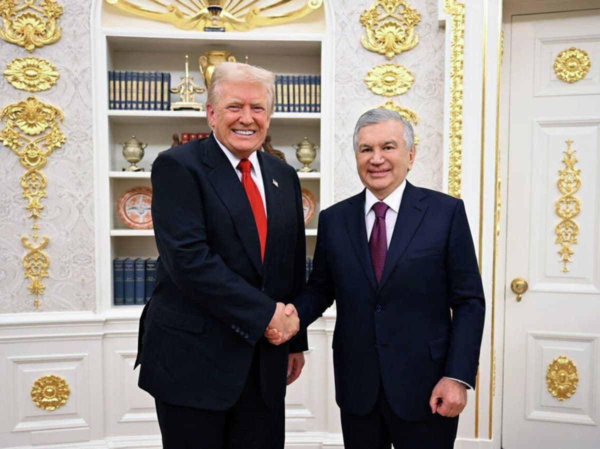 Шавкат Мирзиёев поздравил Дональда Трампа с днем рождения