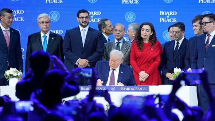 Trampning «Tinchlik Kengashi» to‘rt oy ichida birorta rasmiy badal olmadi