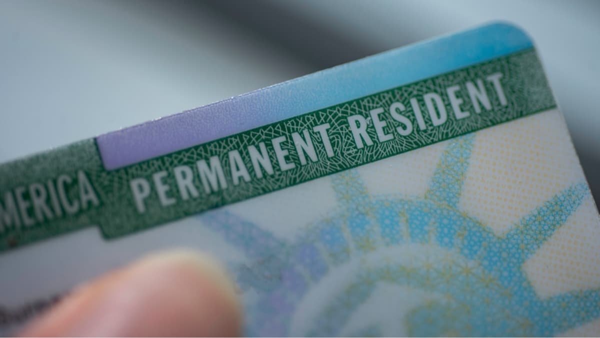 US considers $100,000 bond requirement for Green Card applicants