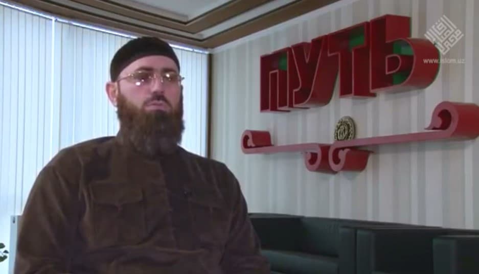Ramzan Qodirovning diniy masalalar bo‘yicha maslahatchisi O‘zbekistondagi islomiy islohotlar haqida (video)