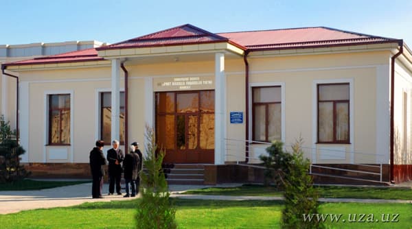 Mahallalarda xotin-qizlar bilan ishlovchi mutaxassis faoliyat ko‘rsatadi - Prezident farmoni