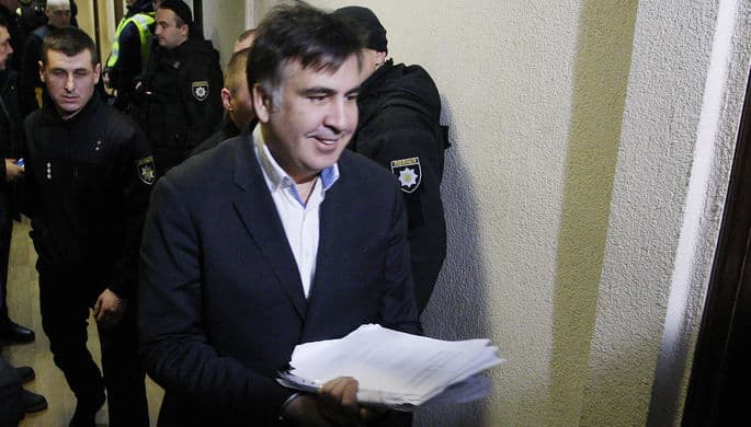 Saakashvili Poroshenkoga yuborgan maktubida nima yozilganini aytdi