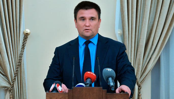 Ukraina TIV rahbari mamlakat nega YeI va NATO a'zosiga aylana olmasligini aytdi