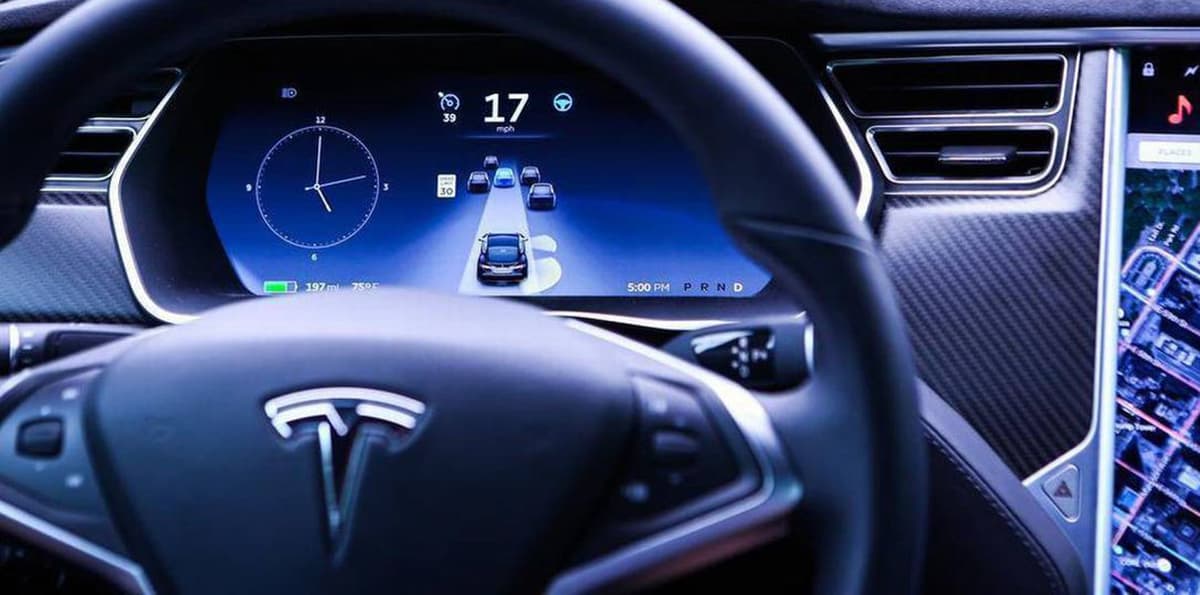 3-6 oydan keyin haydovchisiz Tesla butun Amerika bo‘ylab yurib o‘tadi – Ilon Mask