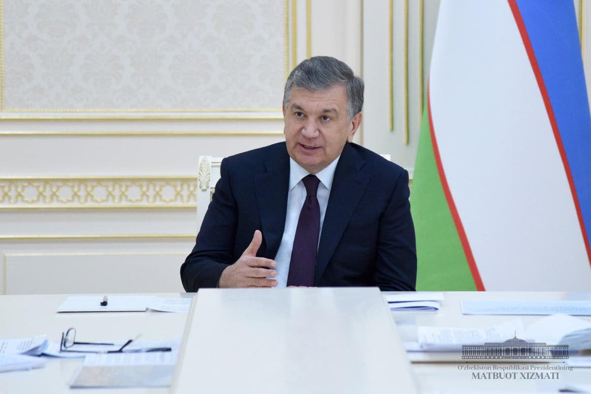 Мирзиёев Ўрта махсус, касб-ҳунар таълими маркази фаолияти бўйича қарор имзолади