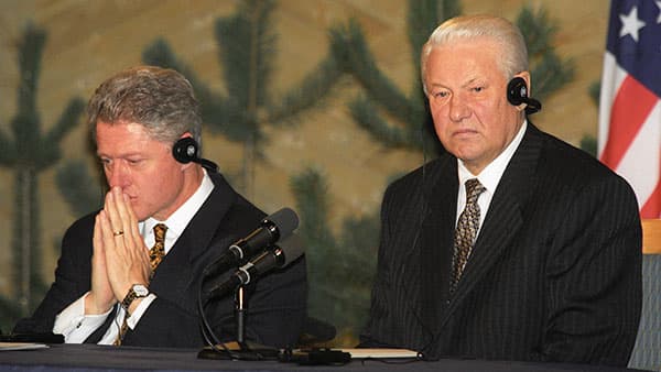 Yeltsin Klintonni Qrim bo‘yicha ogohlantirgan