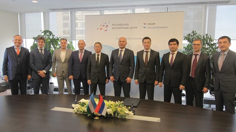 «Ўзсаноатқурилишбанк» ва «Асака» банк «Росэкcимбанк» билан кредит шартномаcини имзолади