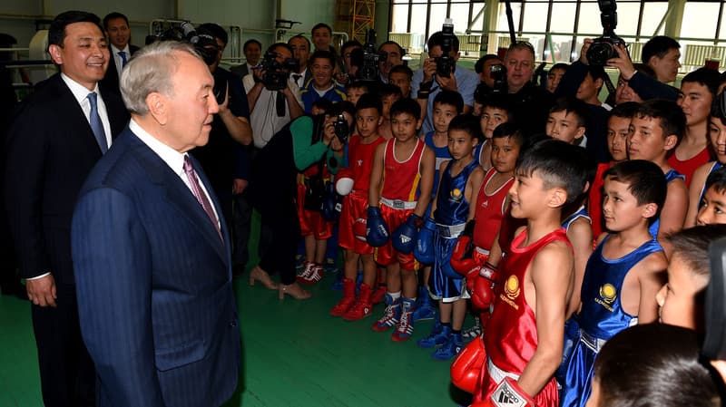 Nazarboyev: barcha umidimiz yoshlardan