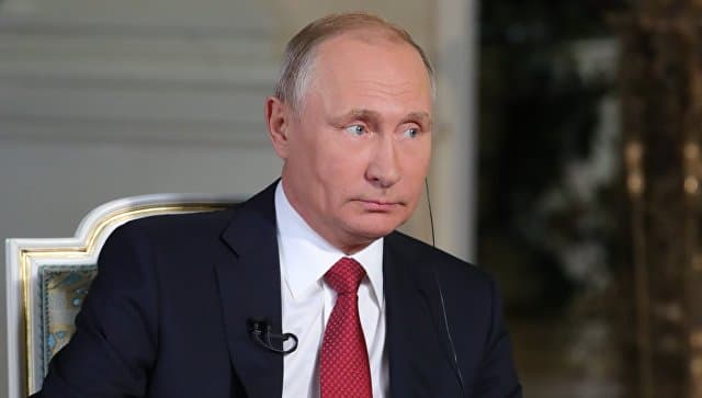 Putin nemis tilida jurnalistdan o‘z so‘zini bo‘lmaslikni so‘radi