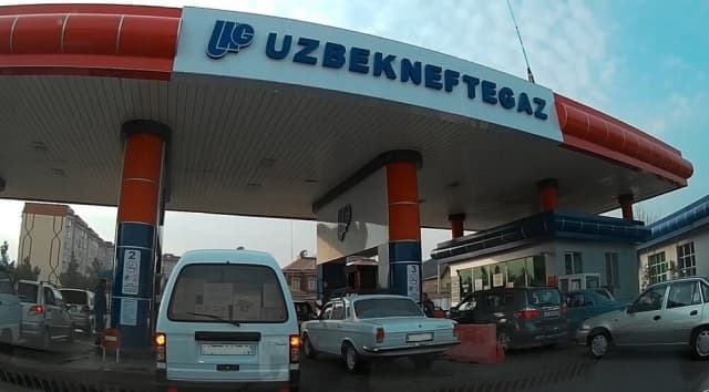 Avtomobillarga gaz quyish shoxobchalarida narx oshmoqda