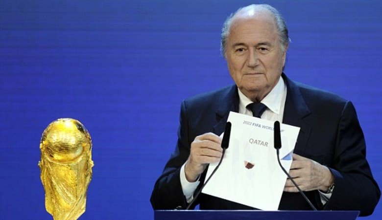 Blatter Qatar JCh-2022 mezbonligini firibgarlik bilan qo‘lga kiritgani haqida aytdi