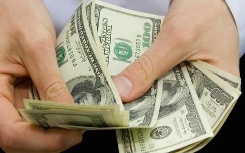 Bojxonaga ishga kiritib qo‘yish uchun 4,8 ming dollar talab qilgan shaxslar ushlandi