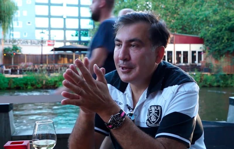 Saakashvili AQShda Poroshenkoga qarshi jinoiy ishlar ochilganini bildirdi