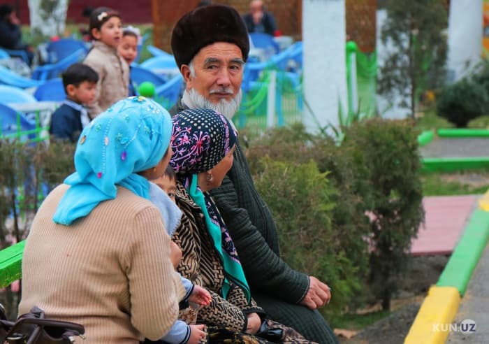 «O‘zbekistonda pensionerlar soni oshishi kutilmoqda». Pensiya sohasidagi islohotlar muhokama qilindi
