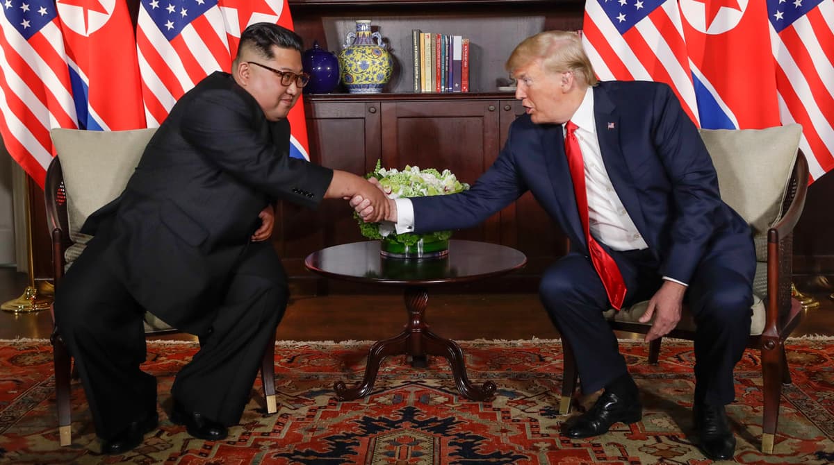 Tramp va Kim Chen In bir-birining taklifiga rozi bo‘lgan