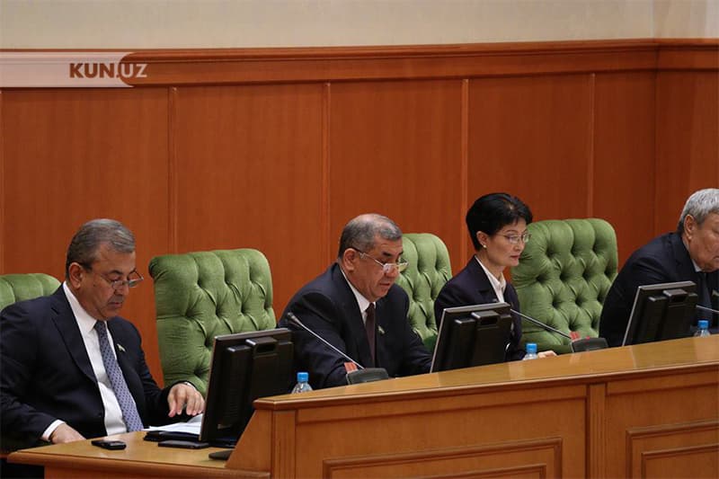 Senat raisi Andijonda o‘qituvchi yo‘liga sun'iy to‘siq qo‘ygan amaldor haqida aytib berdi