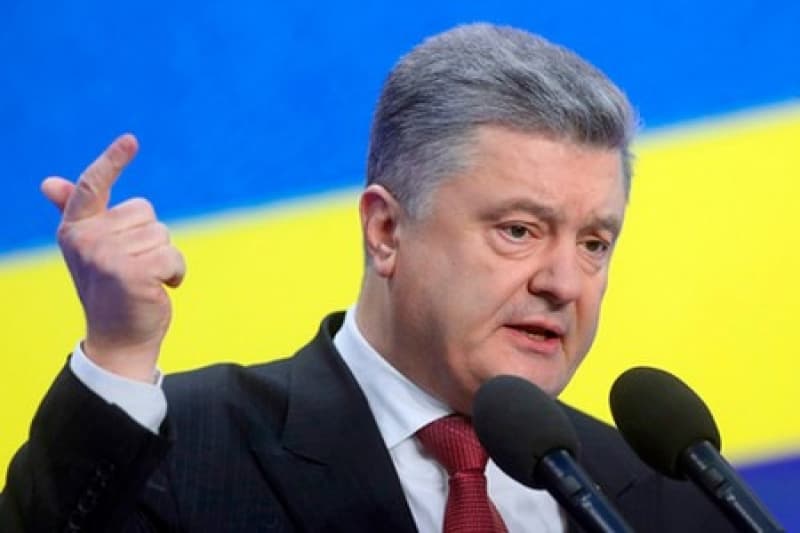 «Ruslarga chekinish uchun yo‘l bo‘ladi». Poroshenko Qrim ko‘prigi haqida bayonot berdi