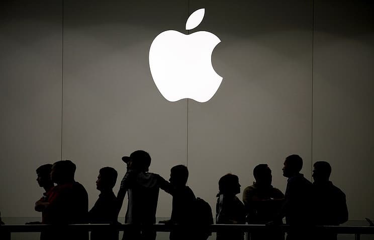 Apple учта янги моделдаги смартфон ишлаб чиқармоқчи – Bloomberg