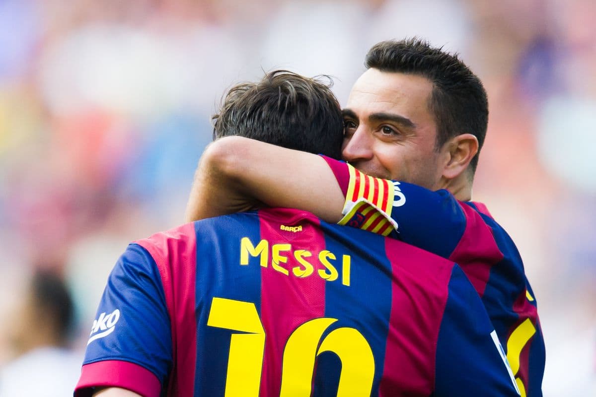 Xavi Maradonani tanqid qilib, Messini maqtadi