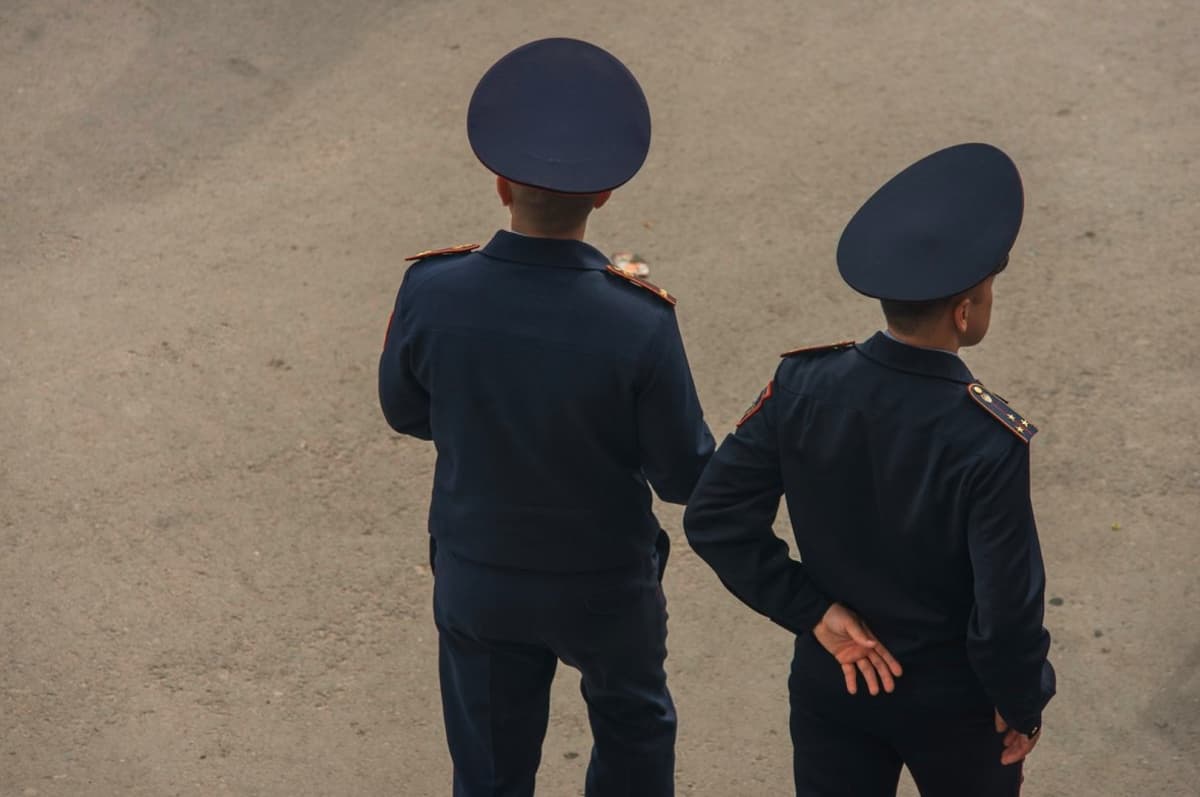Qozog‘istonda politsiyachining yangi standarti joriy qilinadi