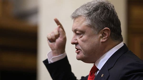“Bu urush”: Poroshenko Kerch bo‘g‘ozidagi voqeaga izoh berdi
