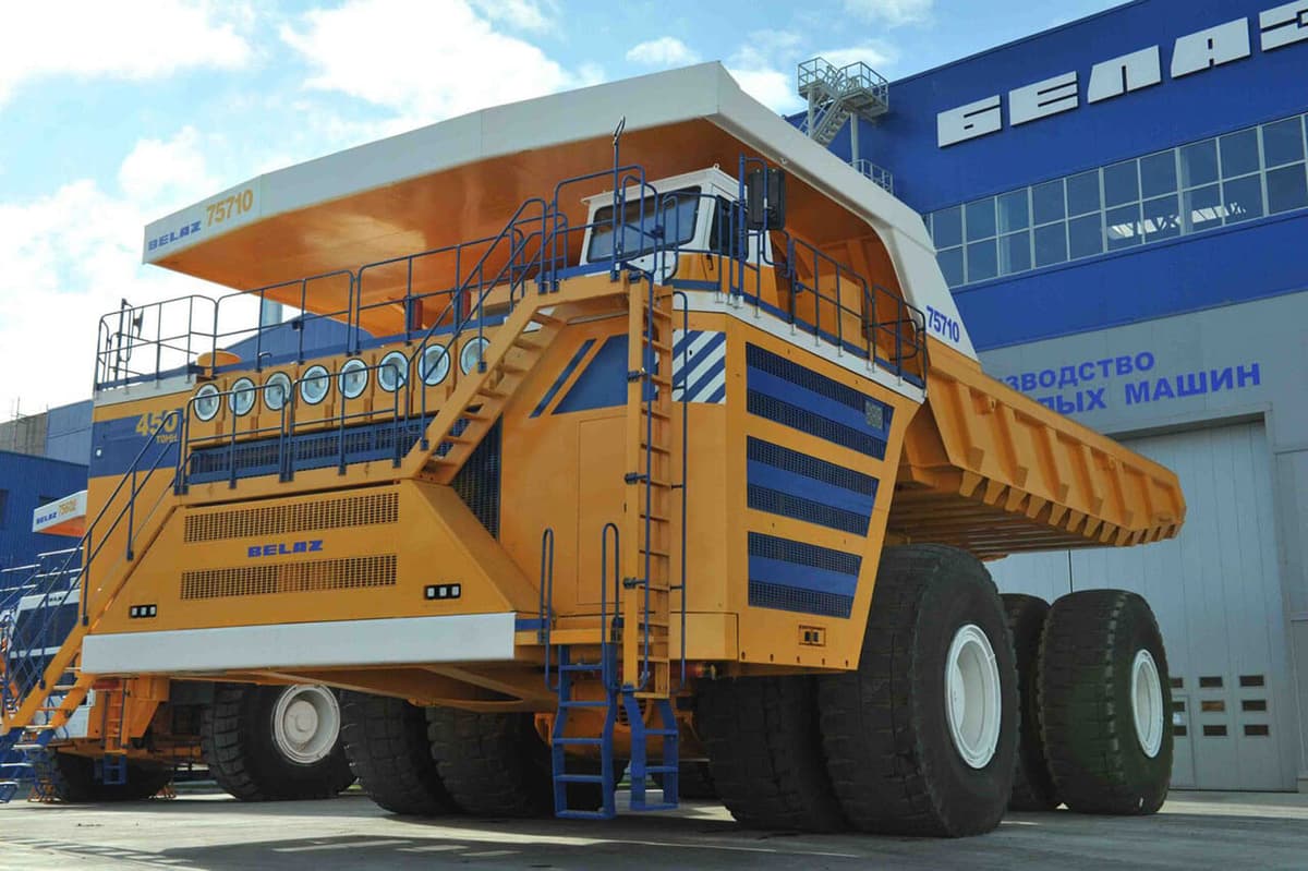 BelAZ O‘zbekistonga qariyb 200ta og‘ir ag‘darma mashina yetkazib beradi