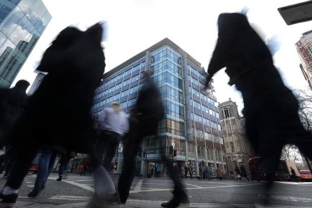 FQB Cambridge Analytica faoliyatini tekshirmoqda