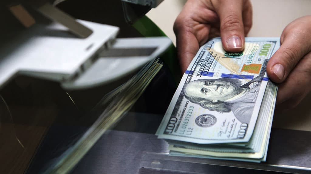 Вопросы продажи наличной валюты будут рассмотрены до марта 2019 года