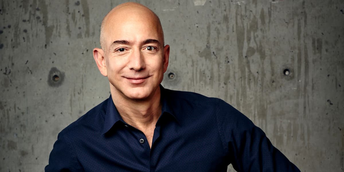 Jyeff Bezos siri: u nima uchun raketalarga milliardlab dollar sarflamoqda?