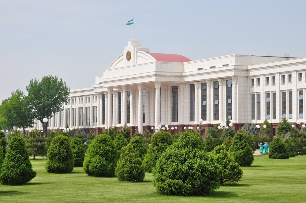 Senat yana eski binoga qaytarildi. Buning sababi nimada?
