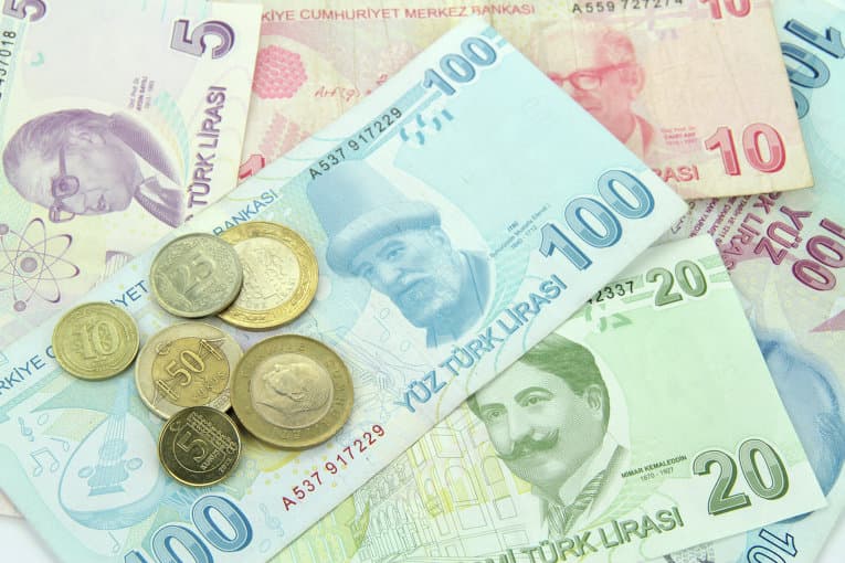 Oq uy turk lirasining qulashiga izoh berdi