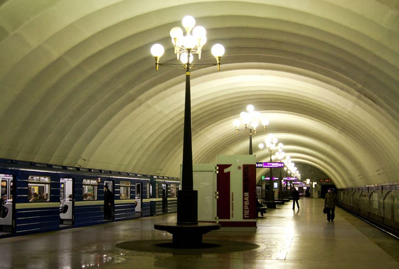 O‘zbekistonlik Peterburg metrosida qatnov to‘xtashiga sababchi bo‘ldi