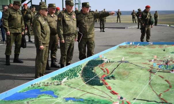 ShHT davlatlari bosh shtablari boshliqlari Chelyabinsk oblastidagi mashqlarga keldi. Ular orasida O‘zbekiston vakillari ham bor